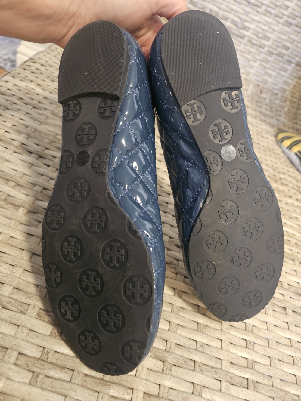 Tory Burch Navy Patent Leather Logo Ballet Flats - Picture 8 of 8